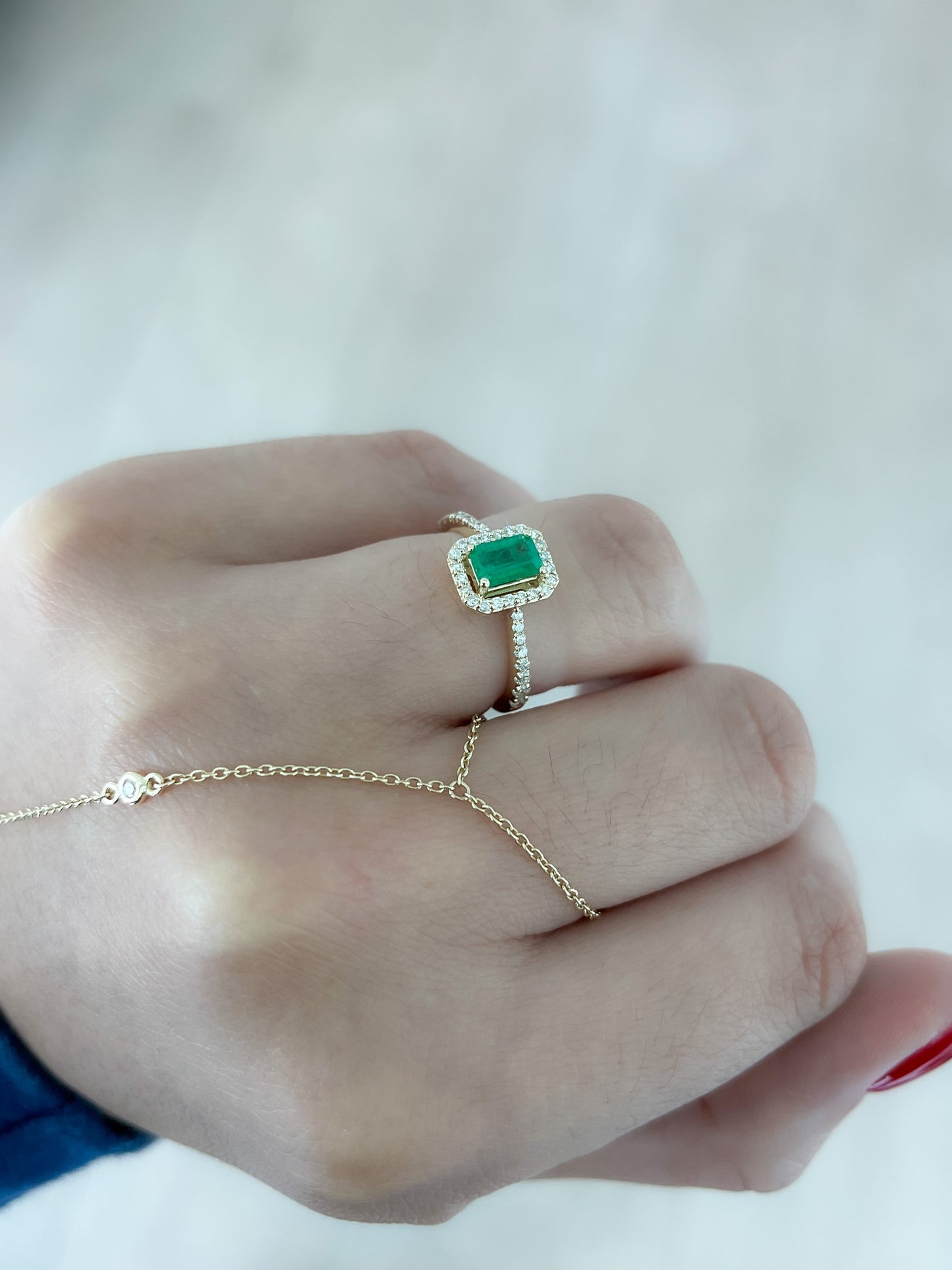 Esmeralda 0.52 CT Diamond 0.31 CT RING