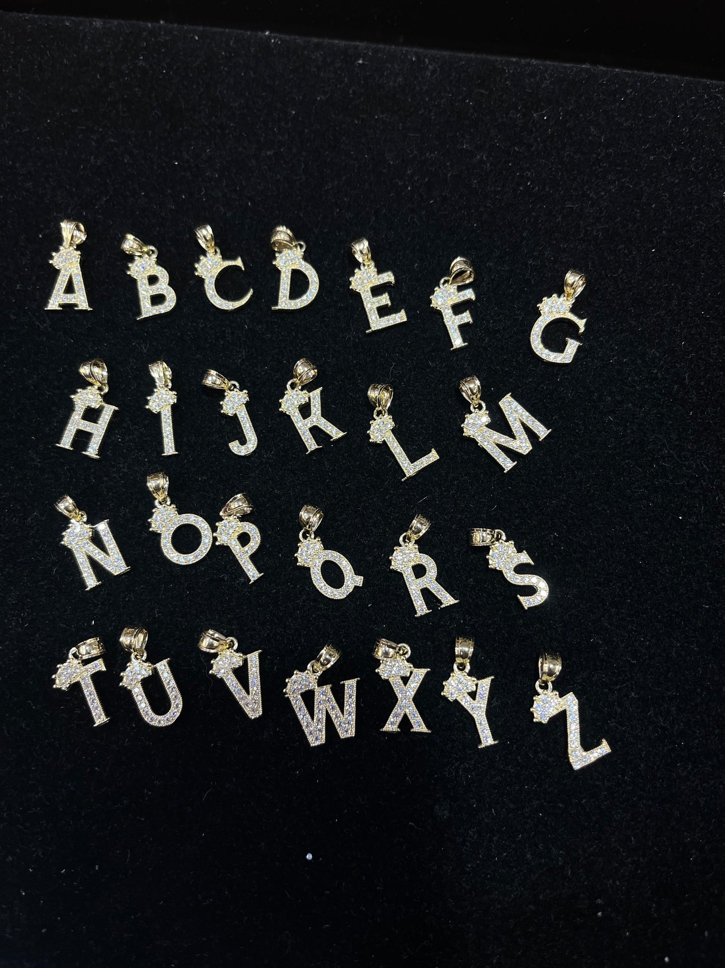 14mm Iniciales + Coronas Pendants 14k gold and Cz