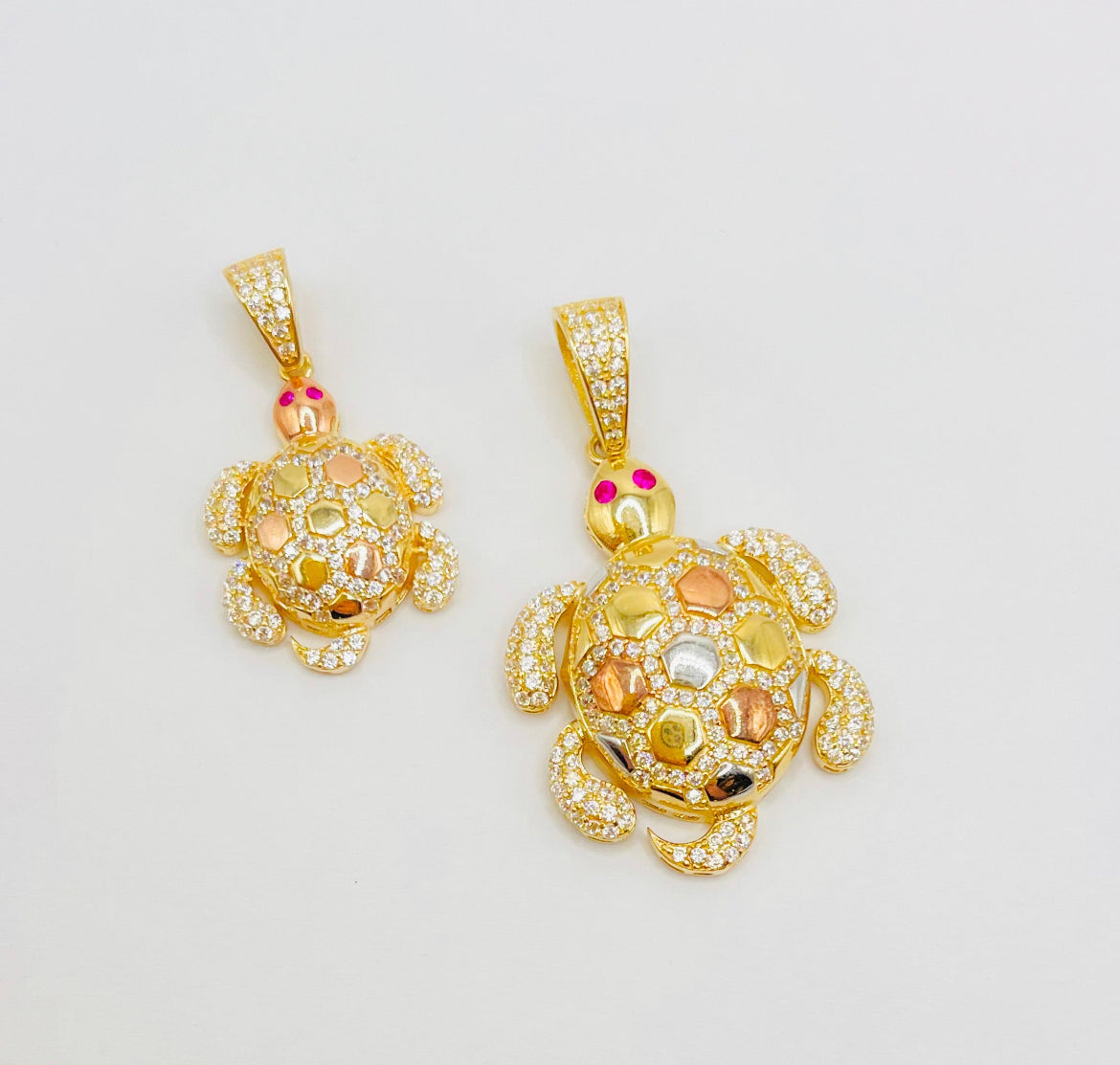Tortugas Pendants