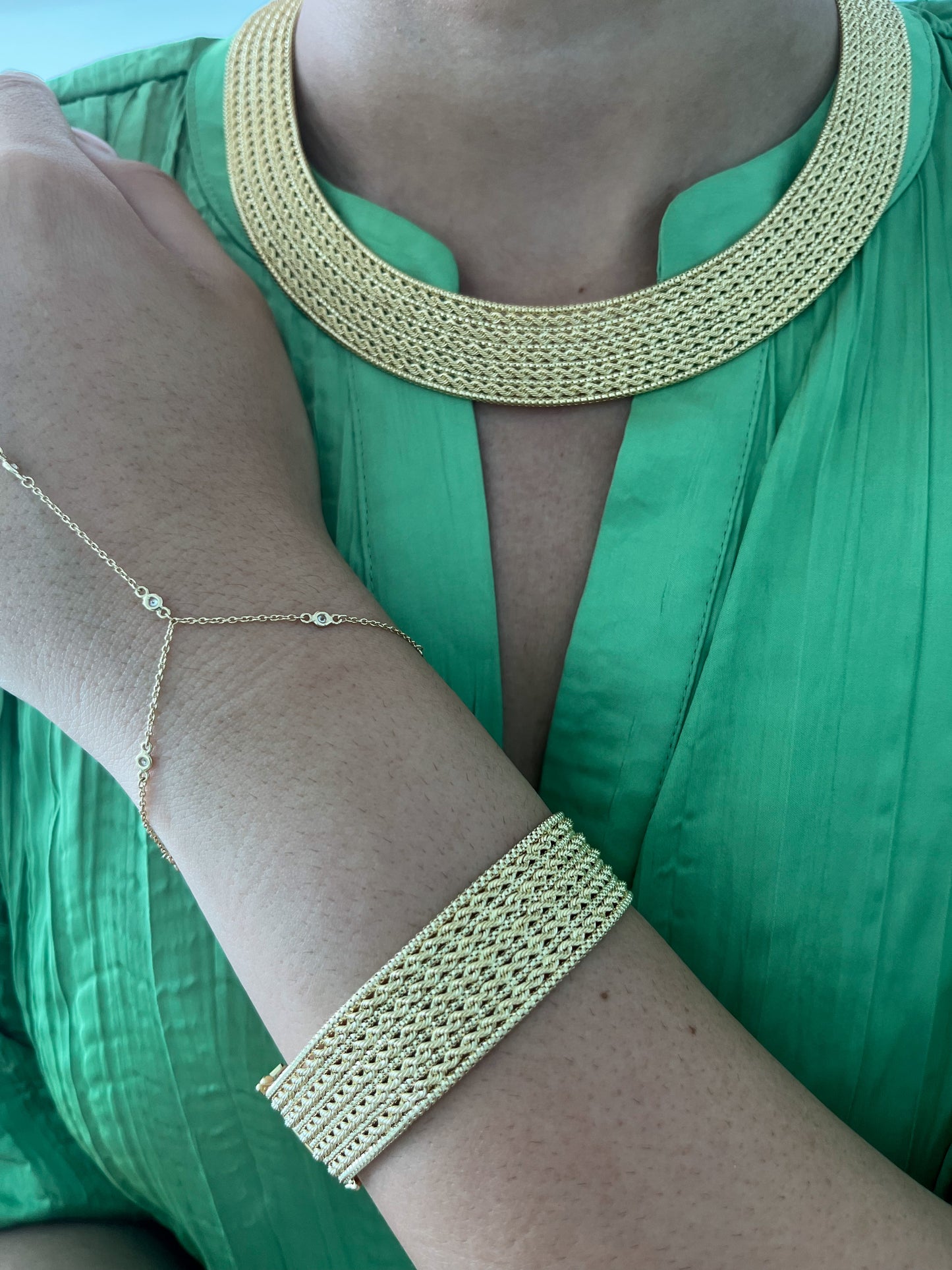 14K SOLID FLAT Cleopatra