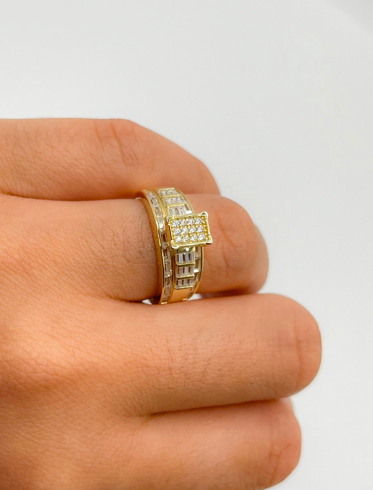14K Princesa CZ Ring Square