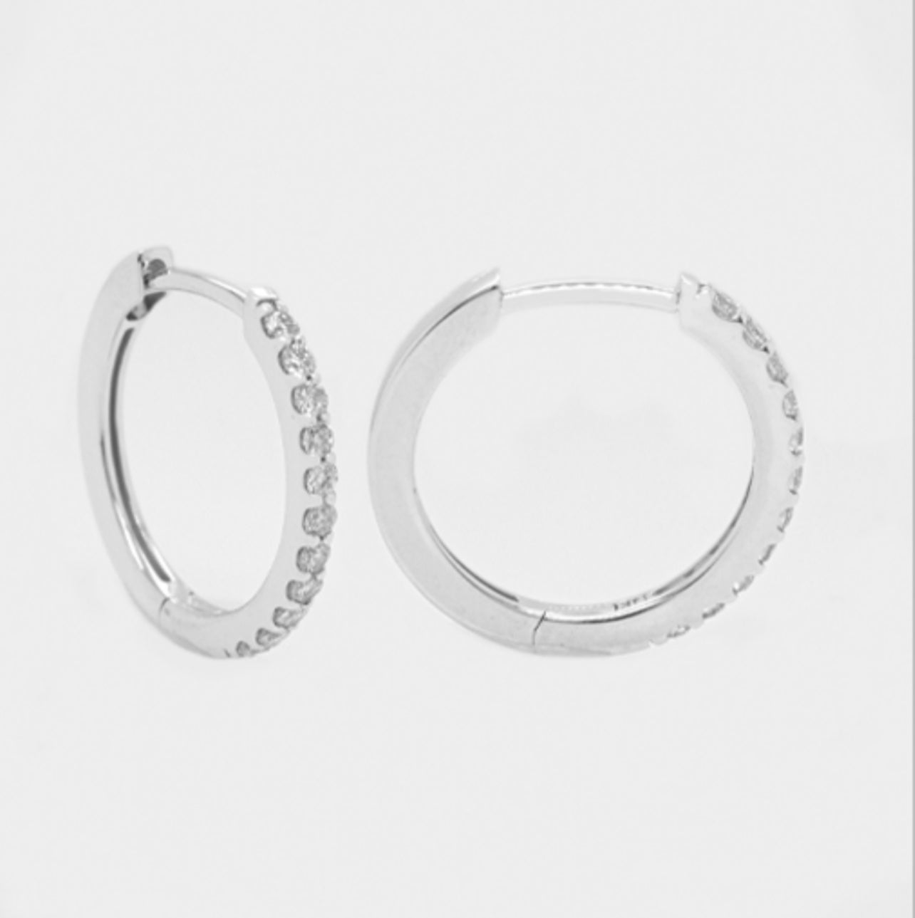 0.32 CT diamonds Hoops 14k