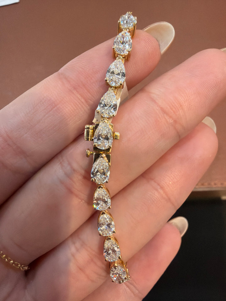 14K Yellow Gold Lab Diamond Pear Cut Tennis Bracelet