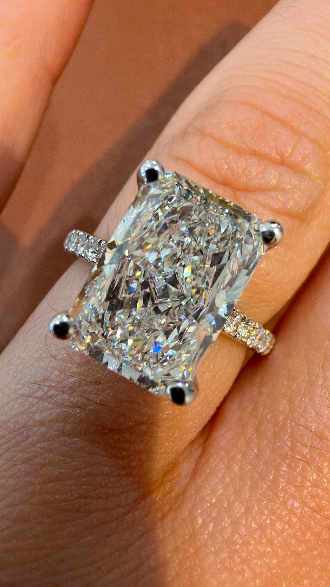 18K White Gold Radiant Cut Lab Diamond Ring