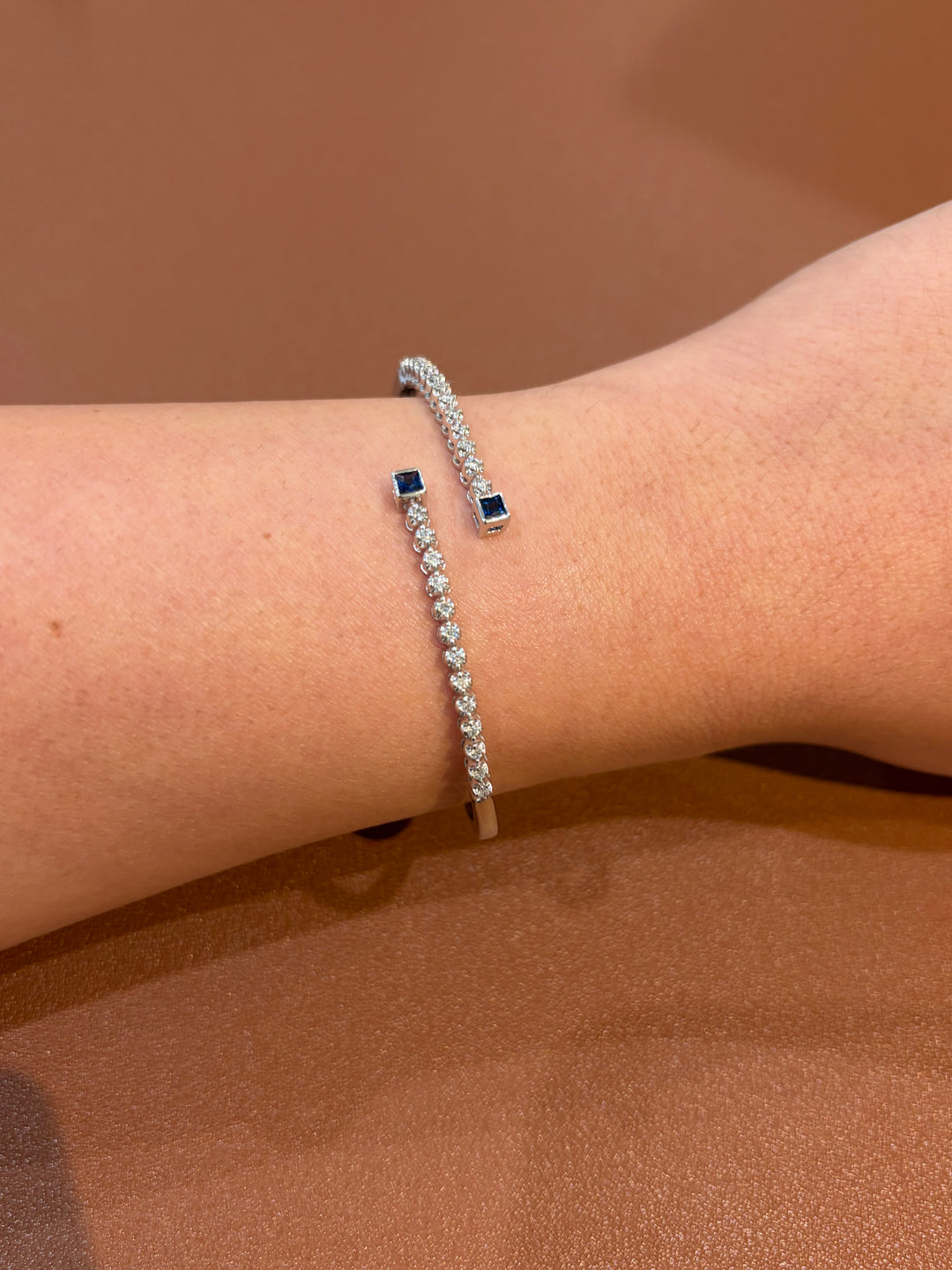 14K White Gold Diamonds and Sapphire Bangle Bracelet