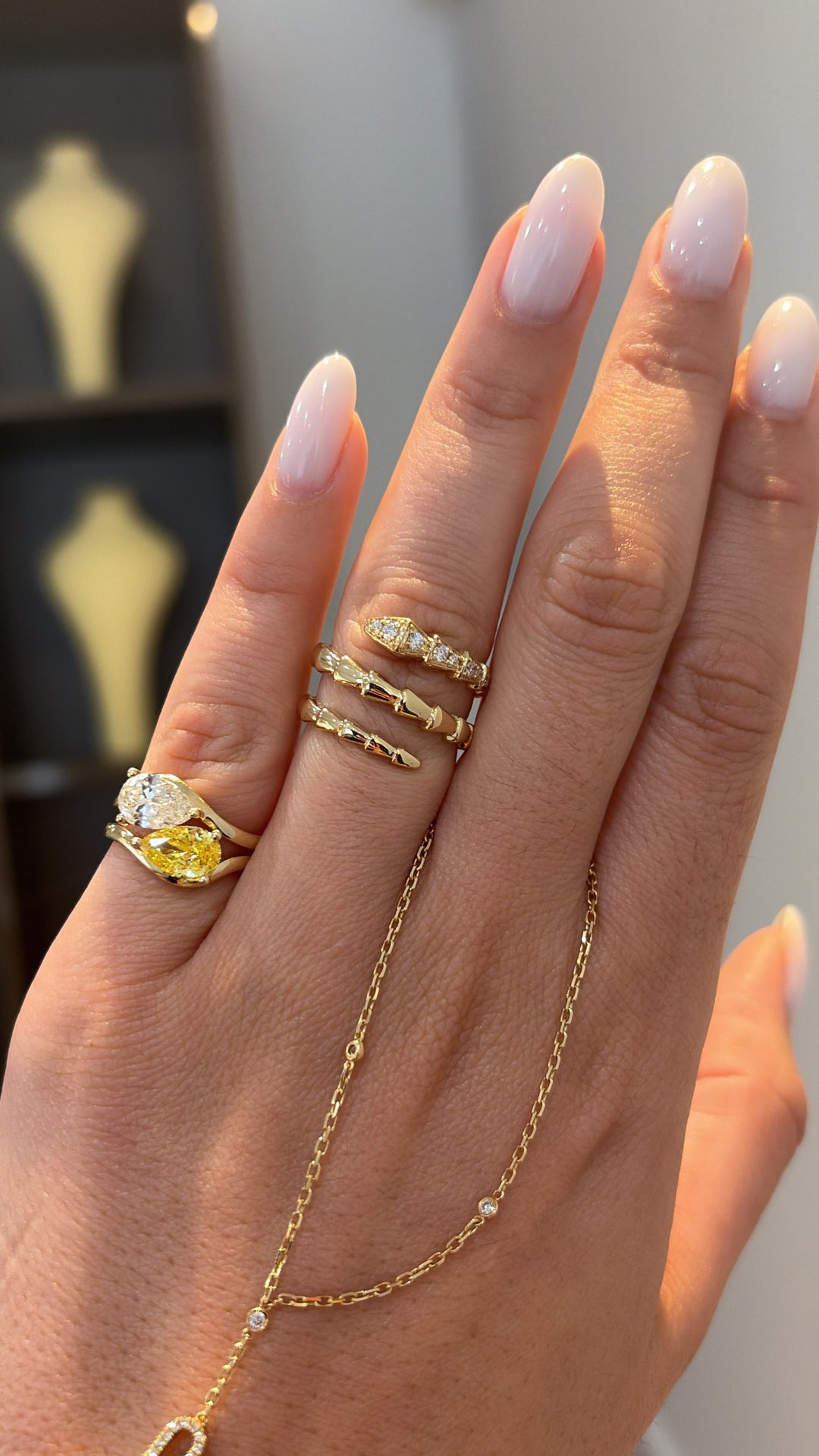 14K Yellow Gold And Diamonds Snake Ring