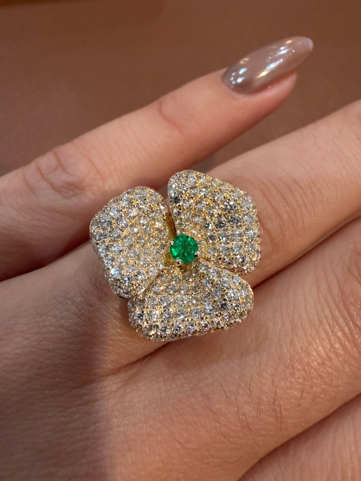 14K Yellow Gold Diamond and Emerald Fancy Flower Ring