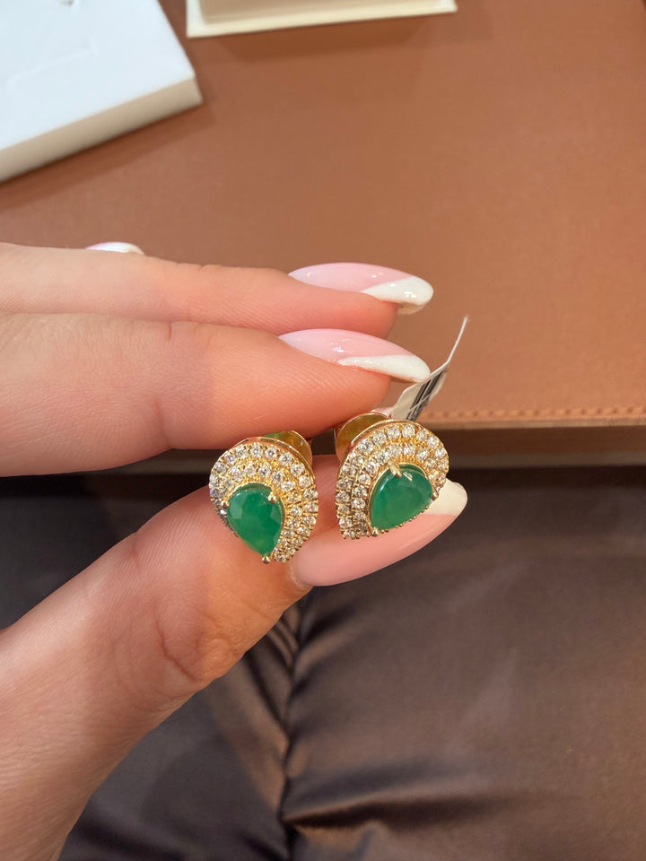 14K Pear Emerald yellow gold and diamonds Earrings pushbacks