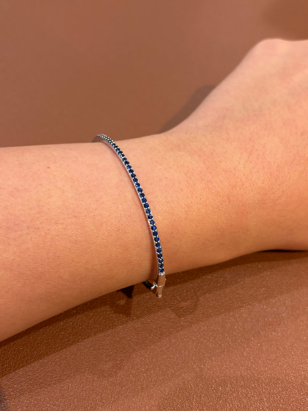 14K White Gold Sapphire Bangle Bracelet