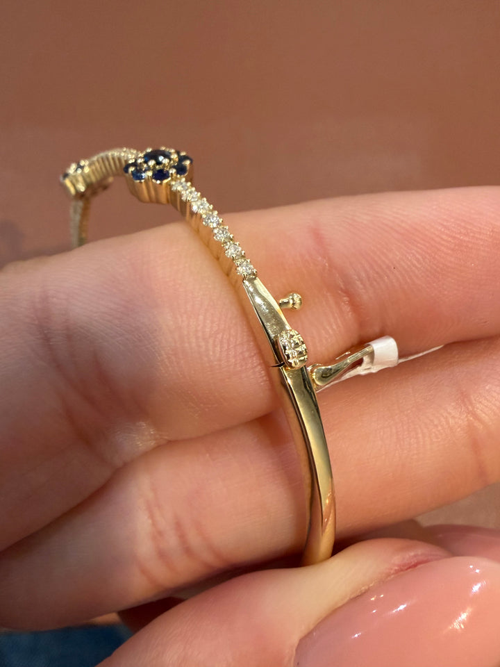 14K Yellow Gold Diamonds and Sapphire Flower Bangle Bracelet