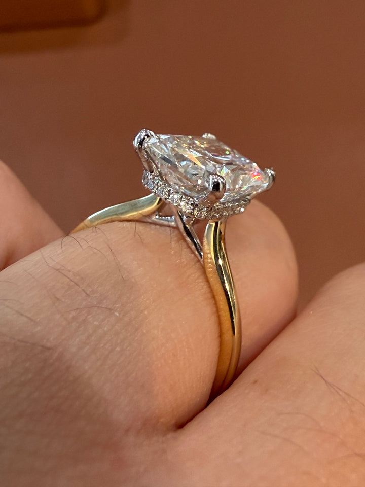 18K Yellow Gold Radiant Cut Lab Diamond Ring