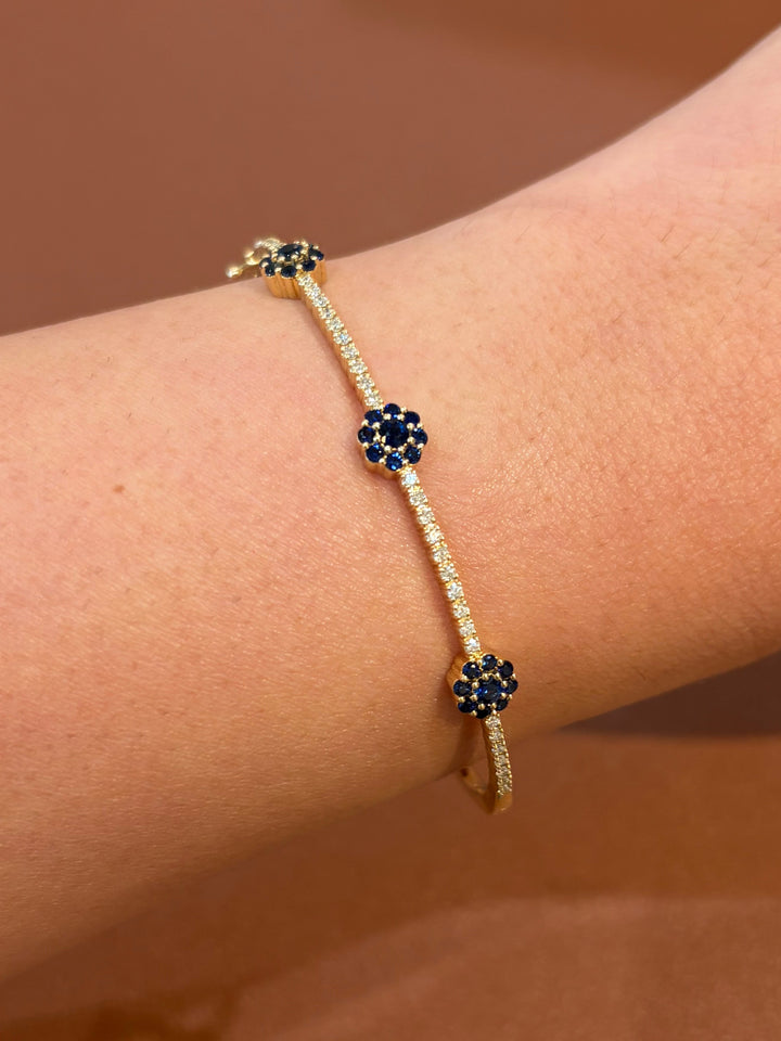 14K Yellow Gold Diamonds and Sapphire Flower Bangle Bracelet