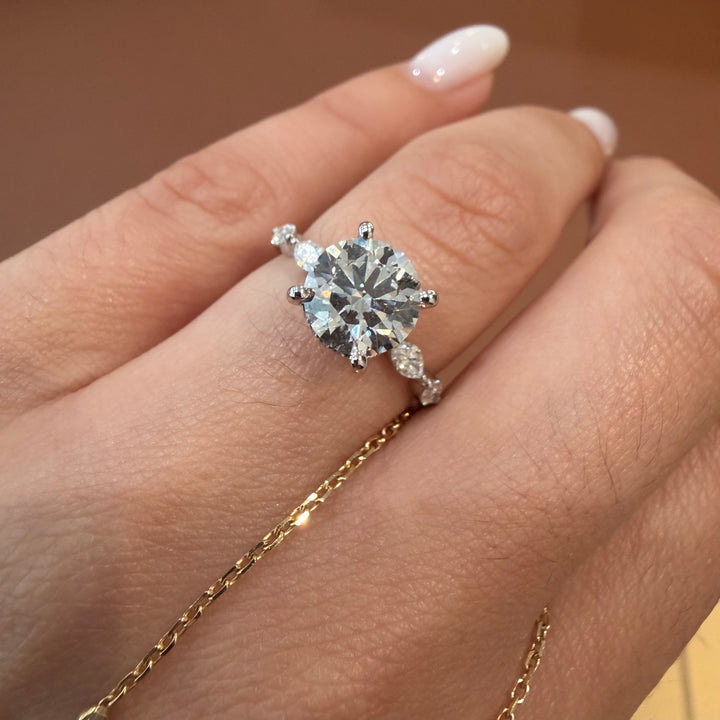 18K White Gold Lab Diamond Round Cut 2.39ct Ring