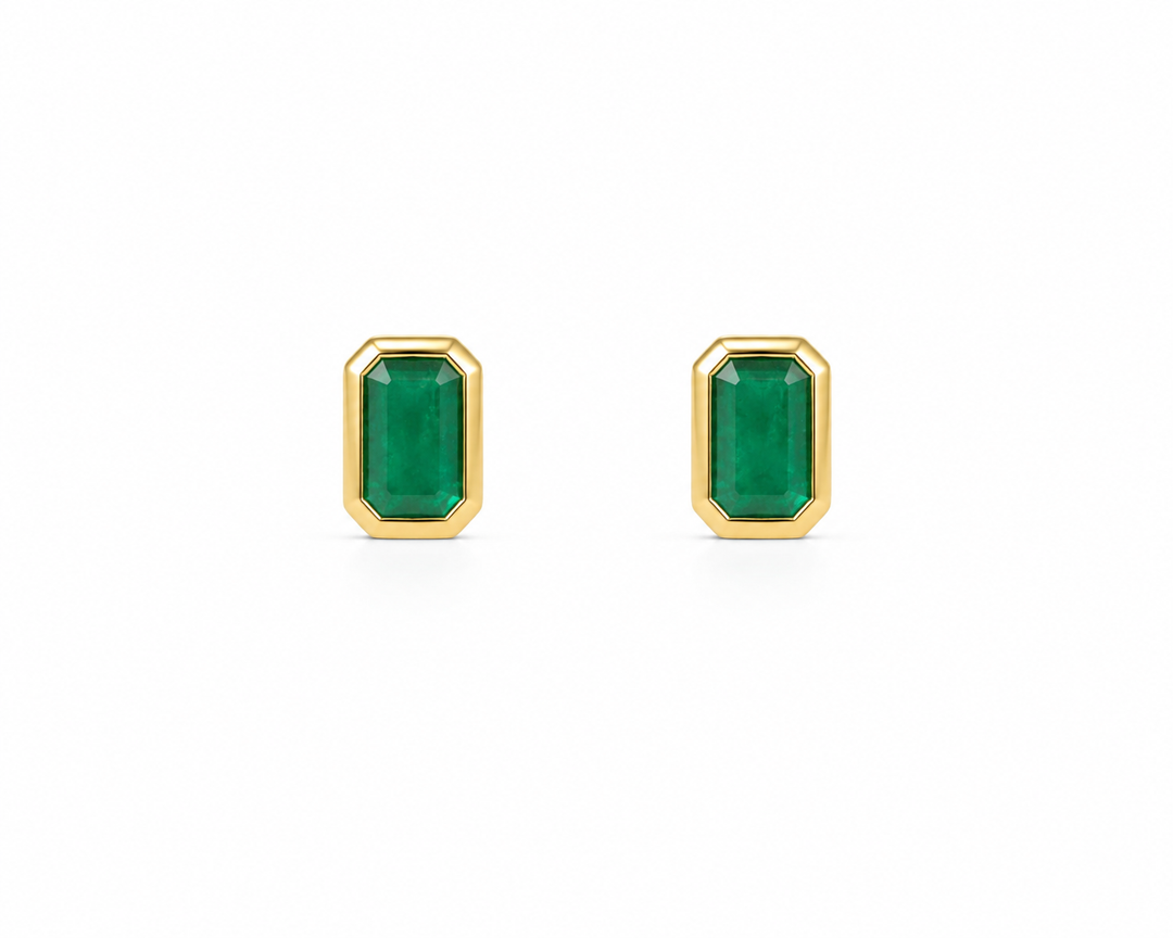 14K Yellow Gold and Emeralds Earrings Pushbacks