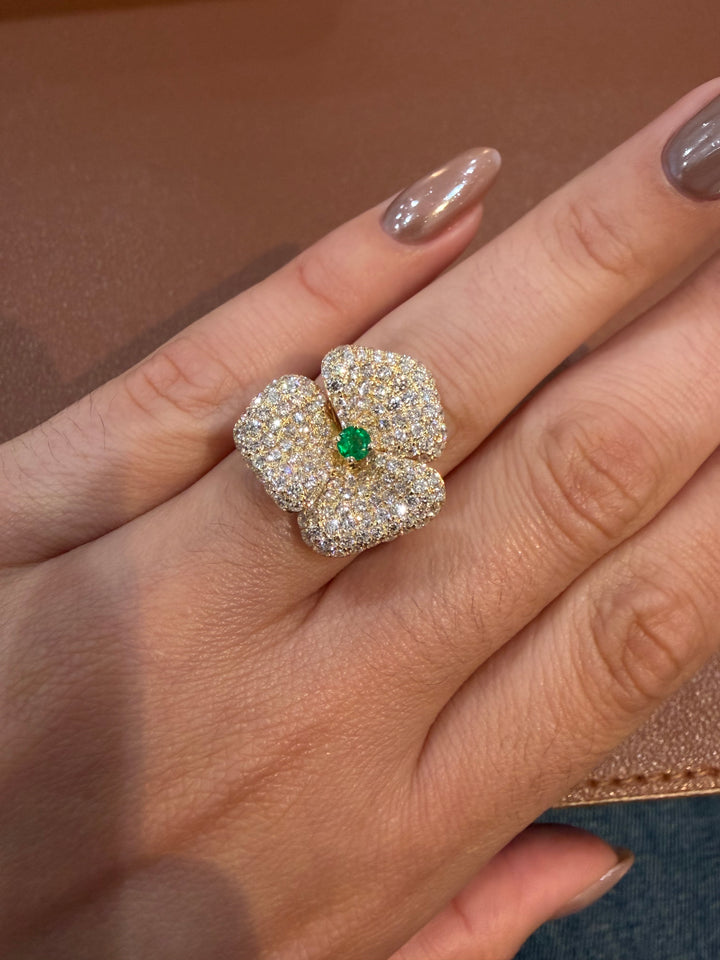 14K Yellow Gold Diamond and Emerald Fancy Flower Ring