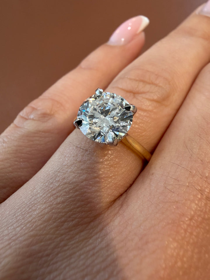 18K Yellow Gold Lab Diamond Round Cut Ring