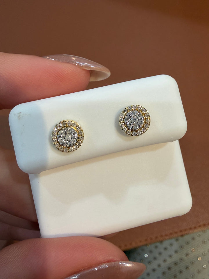 14K Yellow Gold and Diamonds Round Earrings Screwbacks