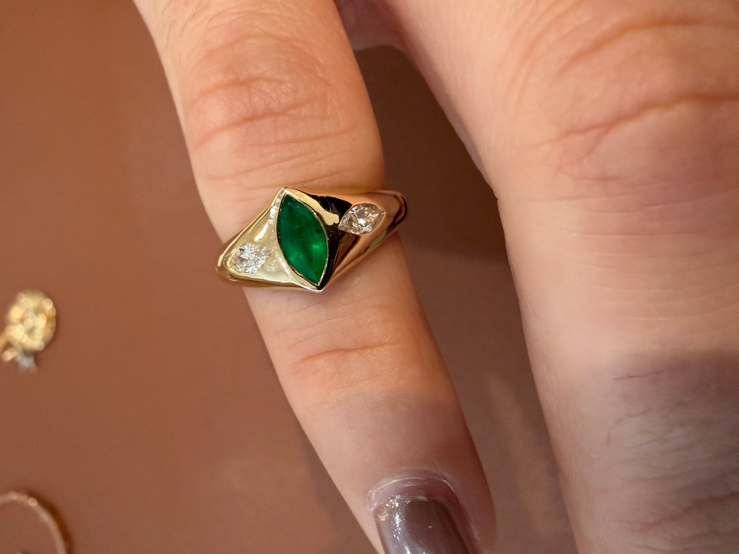 14K Yellow Gold Marquise Diamonds and Marquise Emerlad Pinky Ring