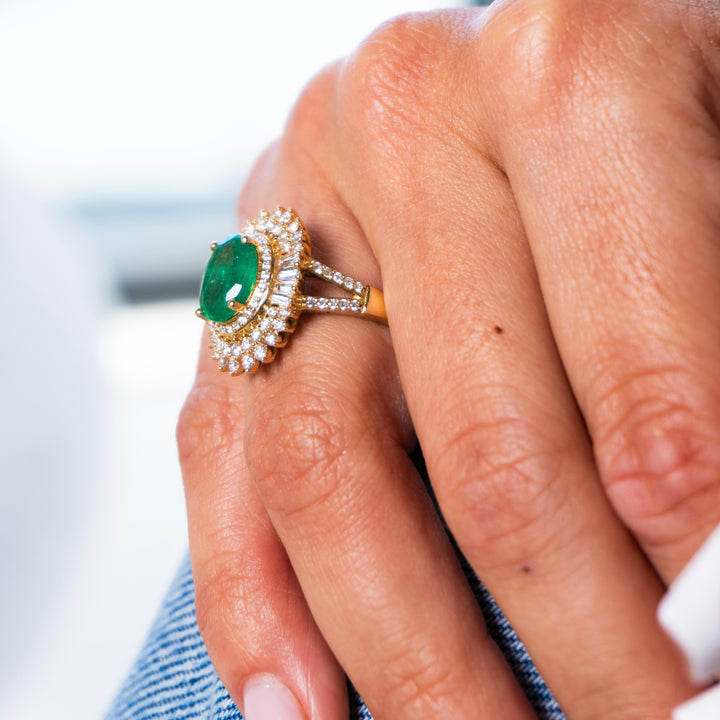 14K 1.00 CT Diamonds + Emerald 2.85 Ct Princess Diana Inspired Ring