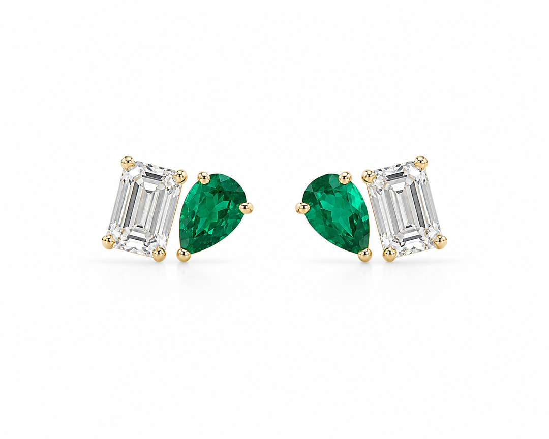 14K Yellow Gold Lab Emerlad Lab Diamond Earrings Pushbacks ( Toi et Moi )