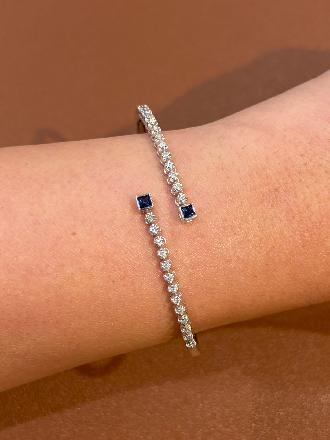 14K White Gold Diamonds and Sapphire Bangle Bracelet