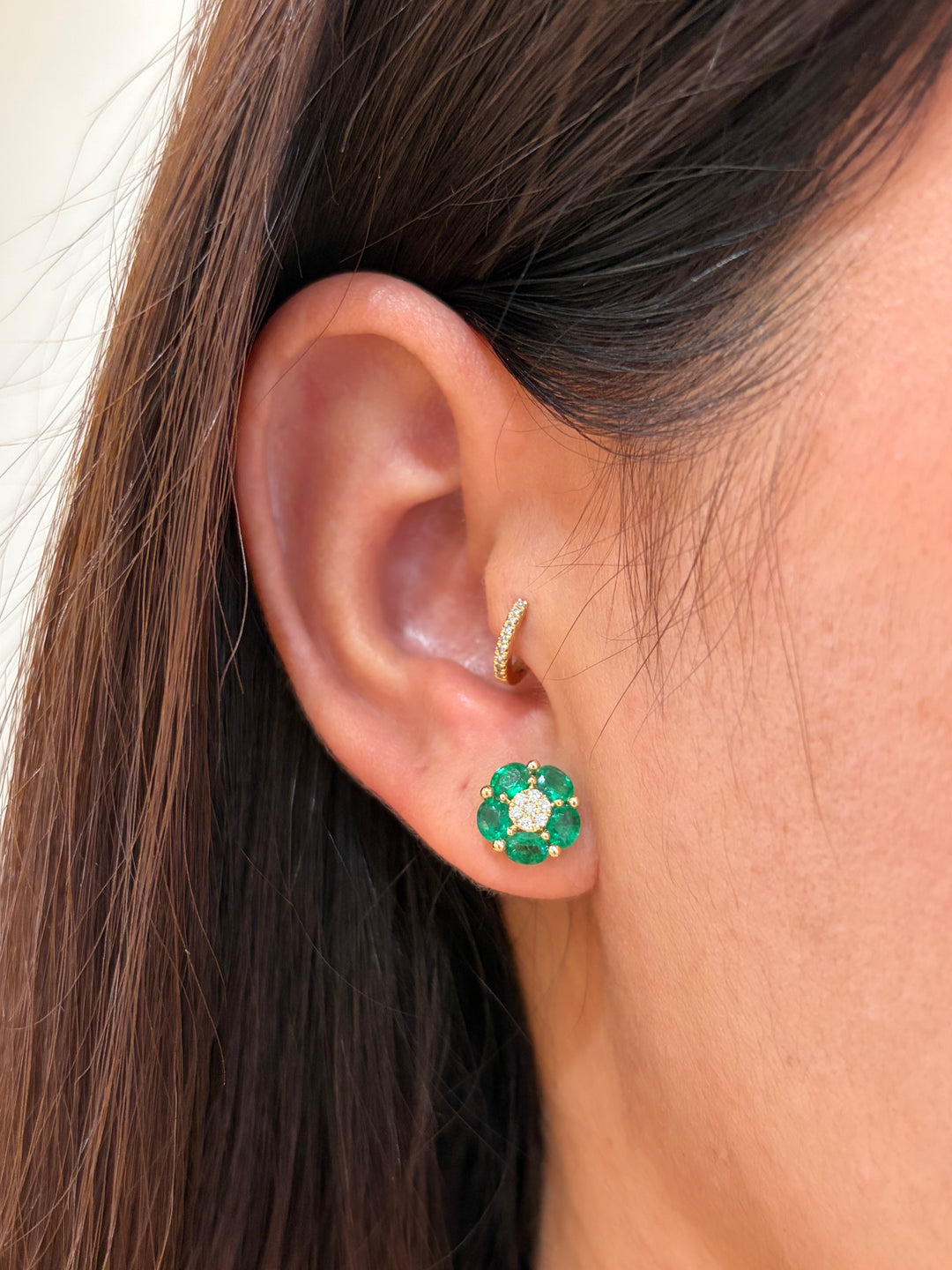 14K Yellow Gold Diamonds Oval Prong Emerald Flower Earrings Pushbacks