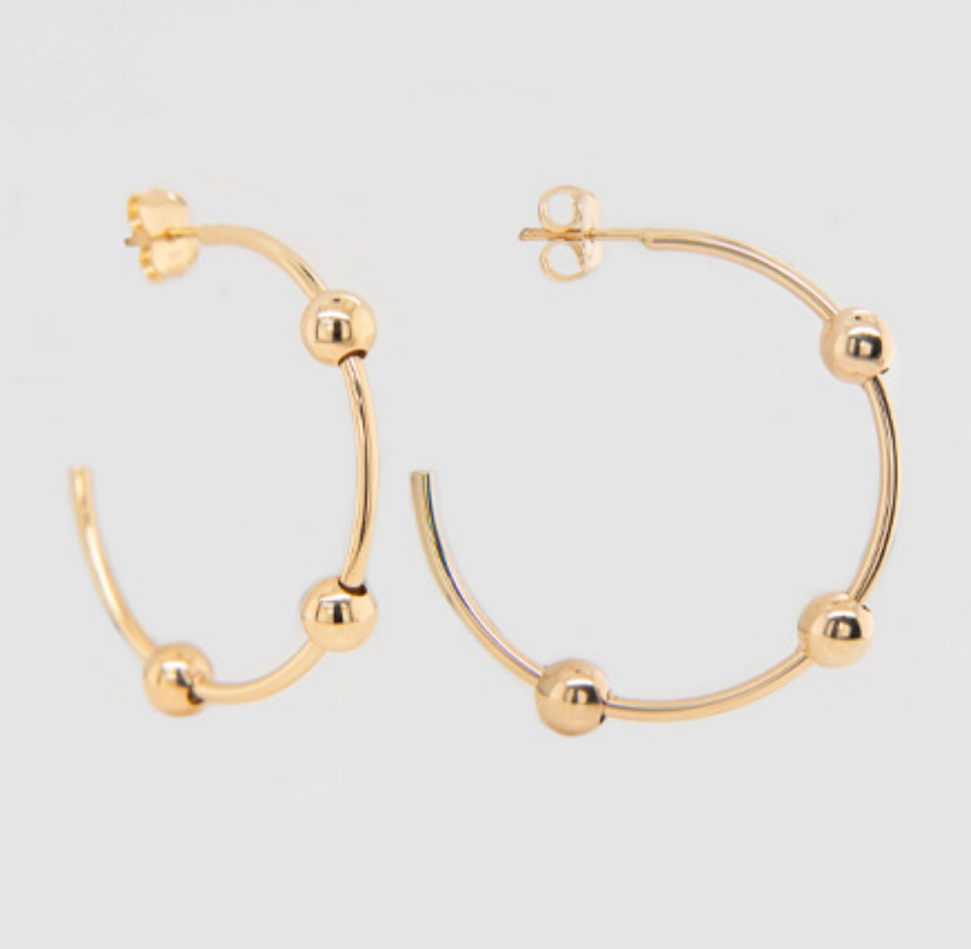 Balls Open Hoops