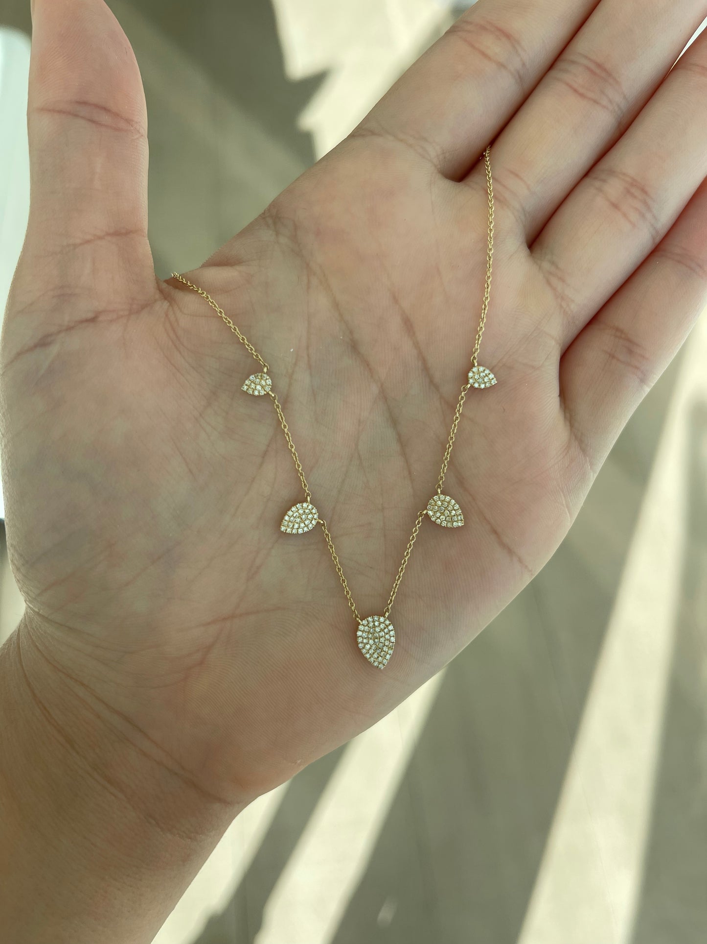 0.38Ct Diamond 5 Drops Pavé necklace