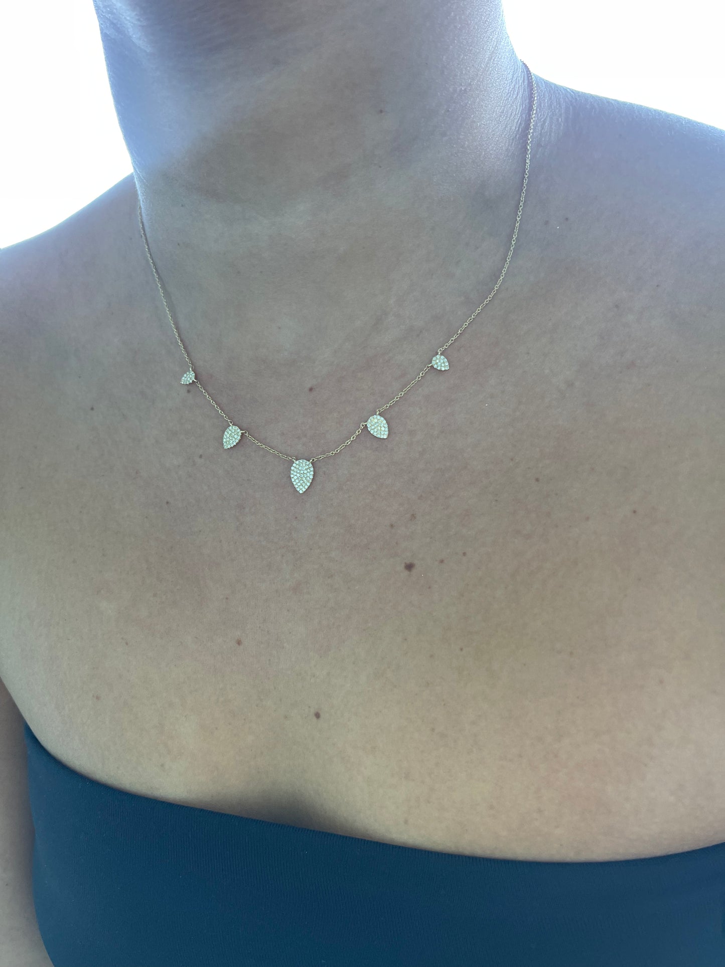 0.38Ct Diamond 5 Drops Pavé necklace